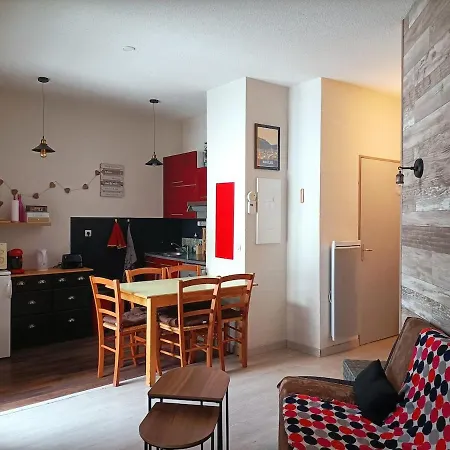 Daire Bel Appartement,2 Chambres, 40m2, Proche De Toute Commodite Les Angles (Pyrenees-Orientales)
